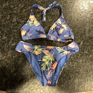 Roxy Swim Lavender floral Bikini M